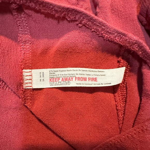 Free People Deep V bodysuit with princess seams - Picture 14 of 15